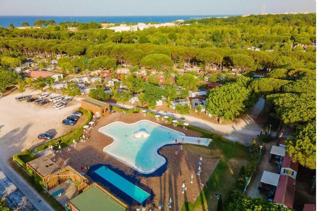 Vacanceselect Mobil Homes - Camping Pineta Sul Mare Camping Village Cesenatico Dış mekan fotoğraf